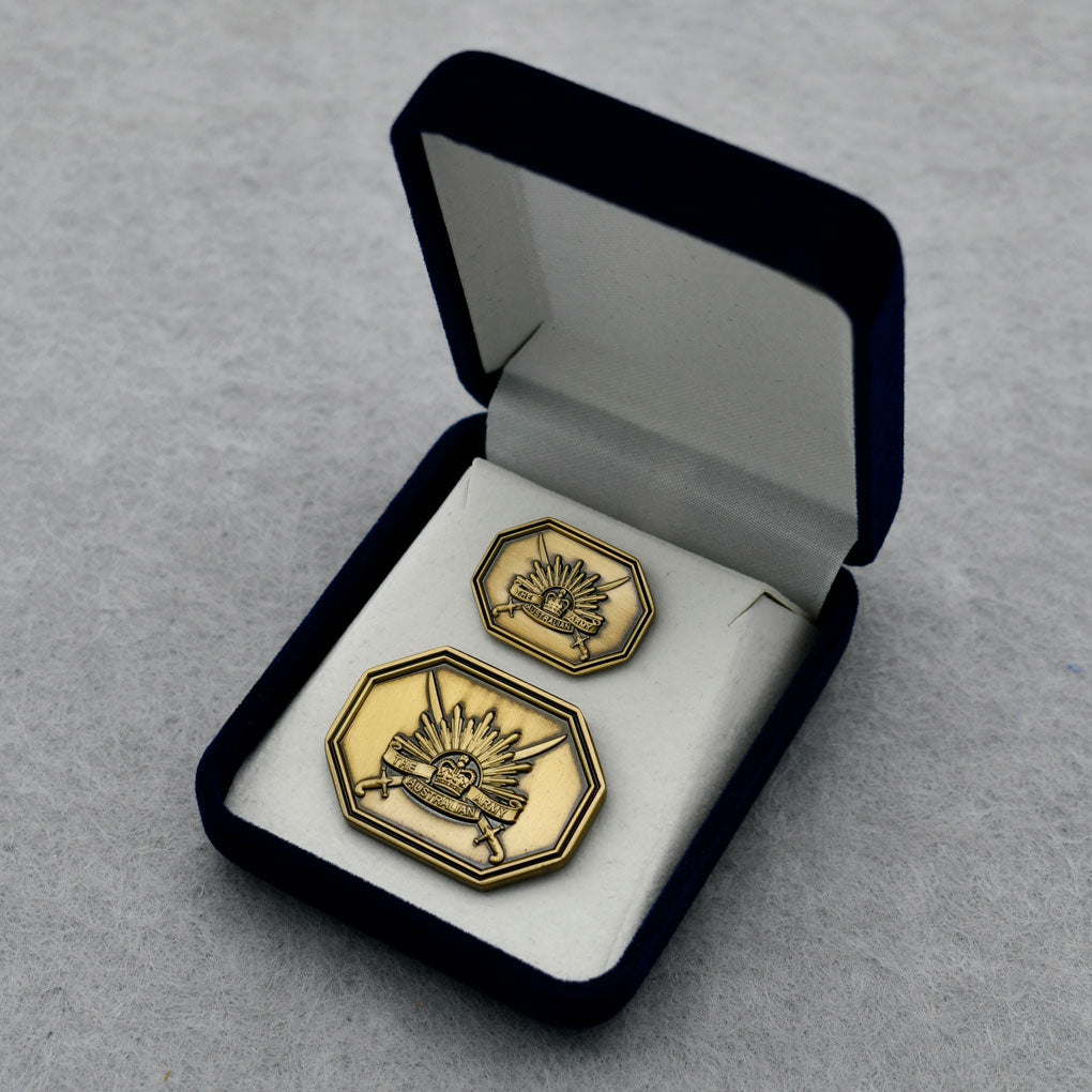 Australian Army (Level 3 - Gold) Commendation Badge - Foxhole Medals