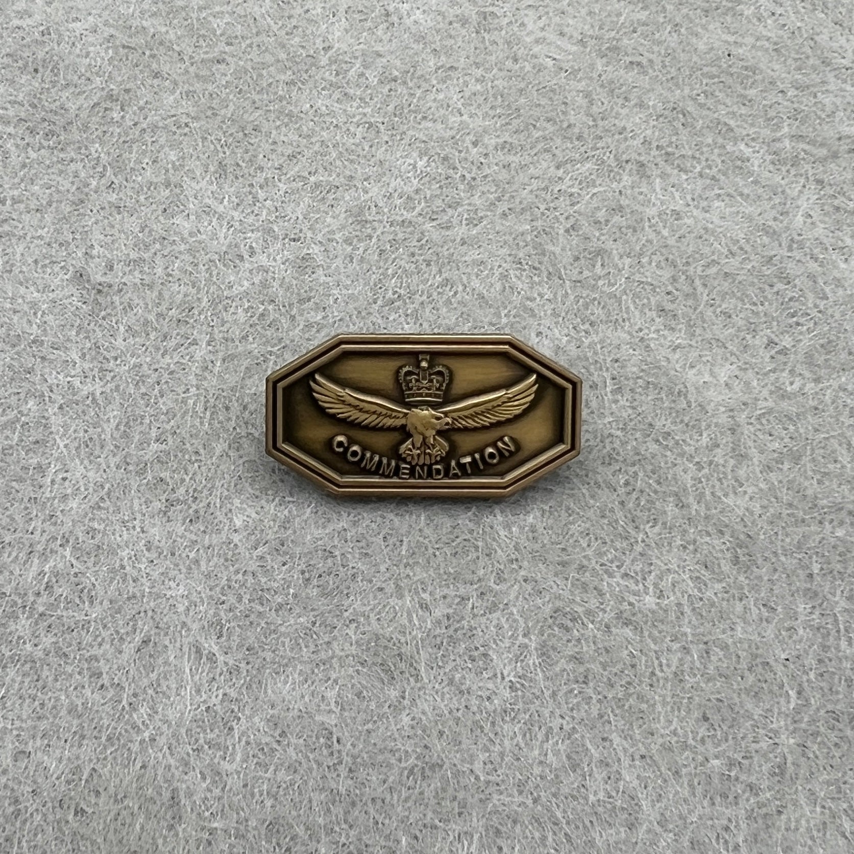 Royal Australian Air Force (Level 3 - Gold) Commendation Badge - Foxhole Medals
