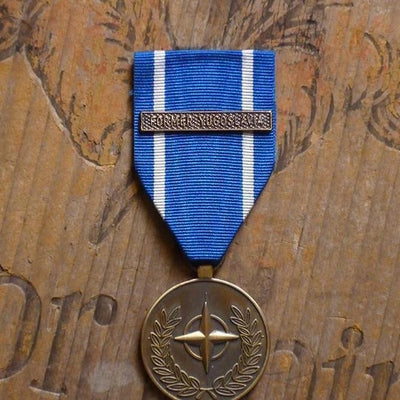 NATO Medal Former Yugoslavia - Foxhole Medals