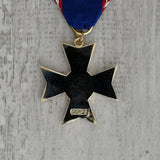 Lieutenant of the Royal Victorian Order (LVO) - Foxhole Medals