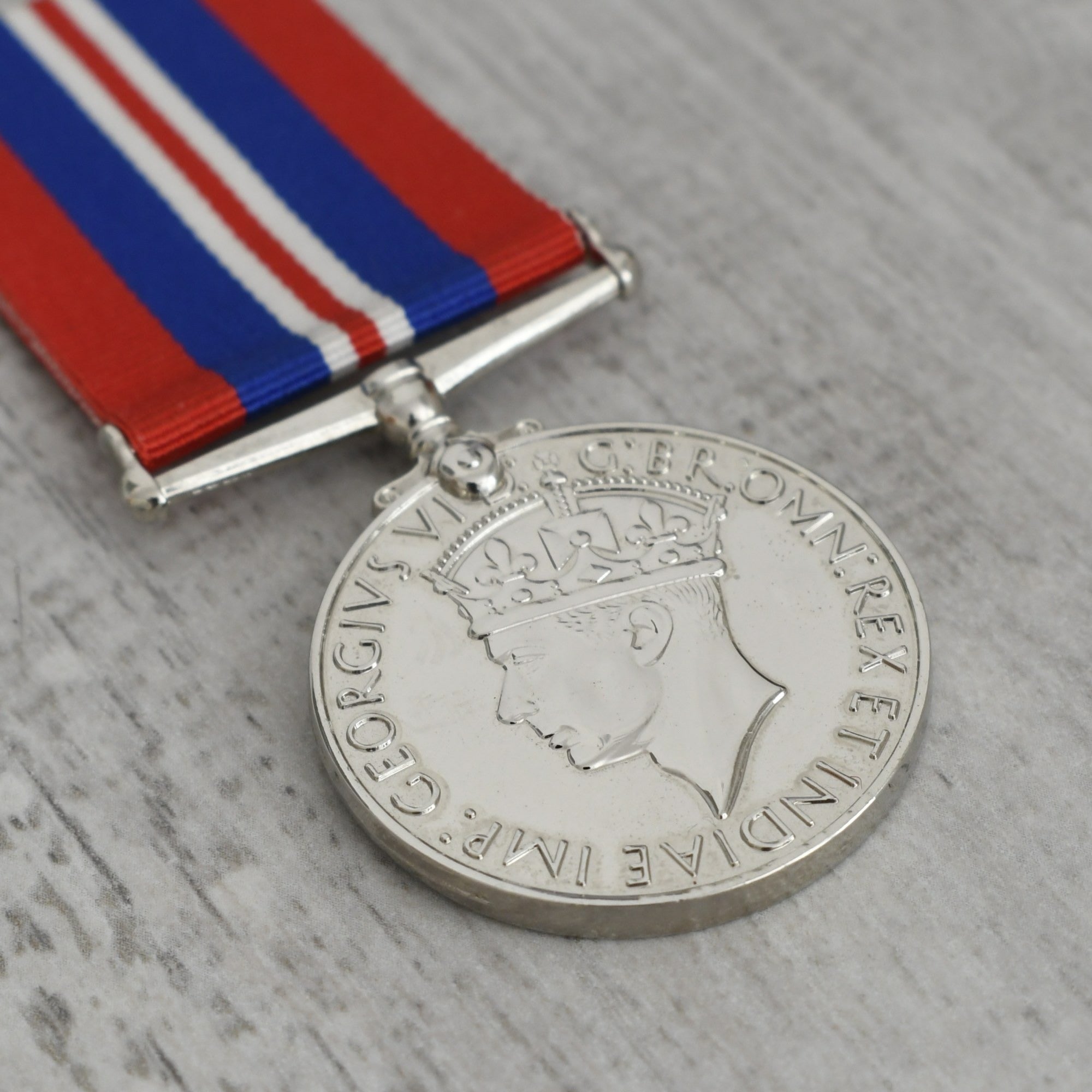 War Medal 1939-1945 - Foxhole Medals