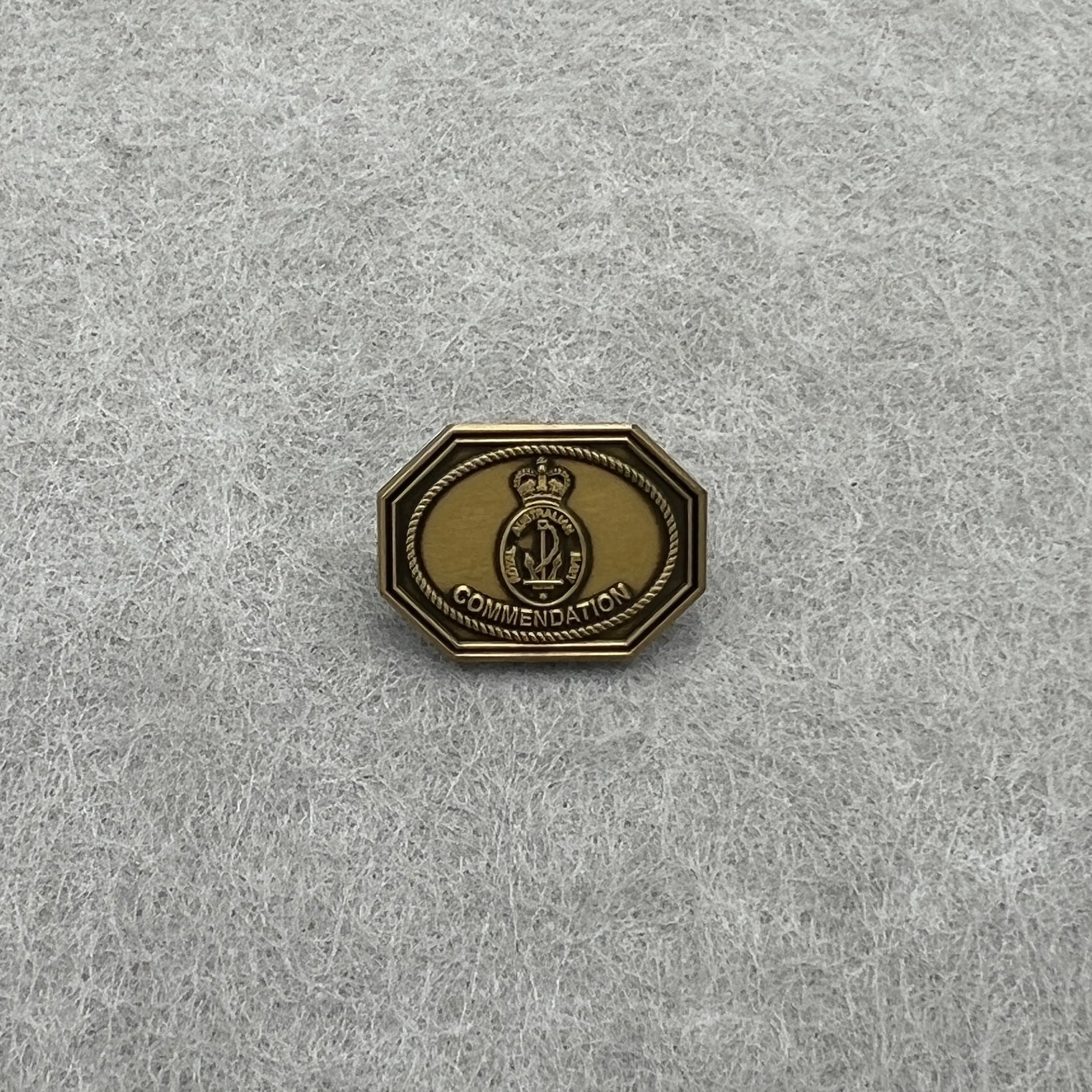 Royal Australian Navy (Level 3 - Gold) Commendation Badge - Foxhole Medals
