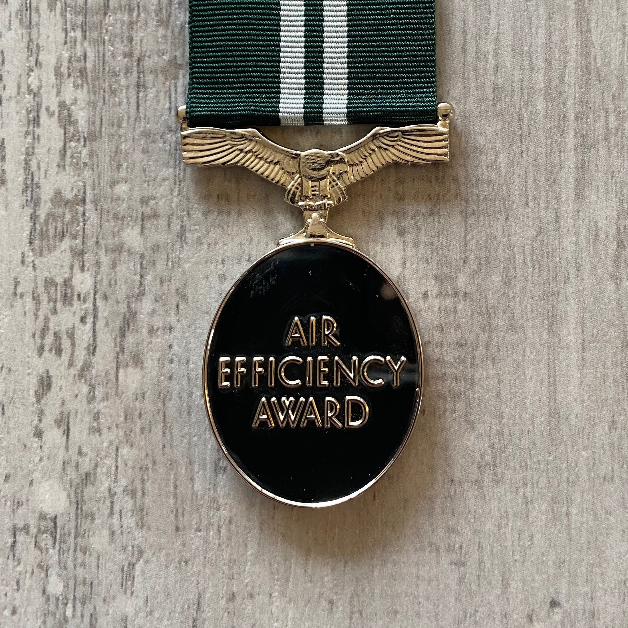 Air Efficiency Award - QEII - Foxhole Medals