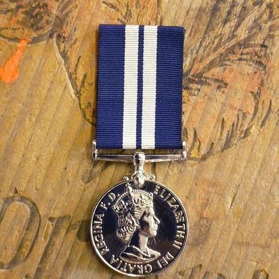 Distinguished Service Medal 1914 (DSM) - Foxhole Medals